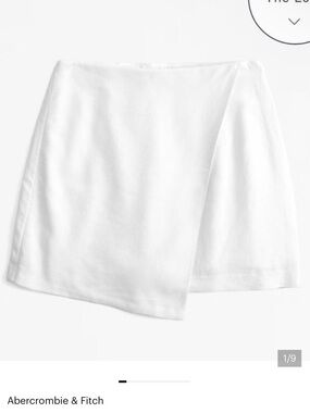 Abercrombie & Fitch White Asymmetrical Wrap Skort